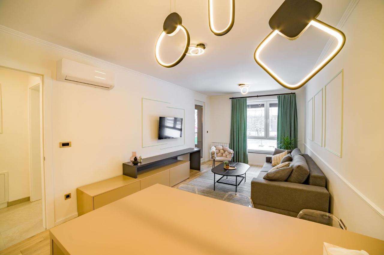 Apartman Epilux Тузла Экстерьер фото