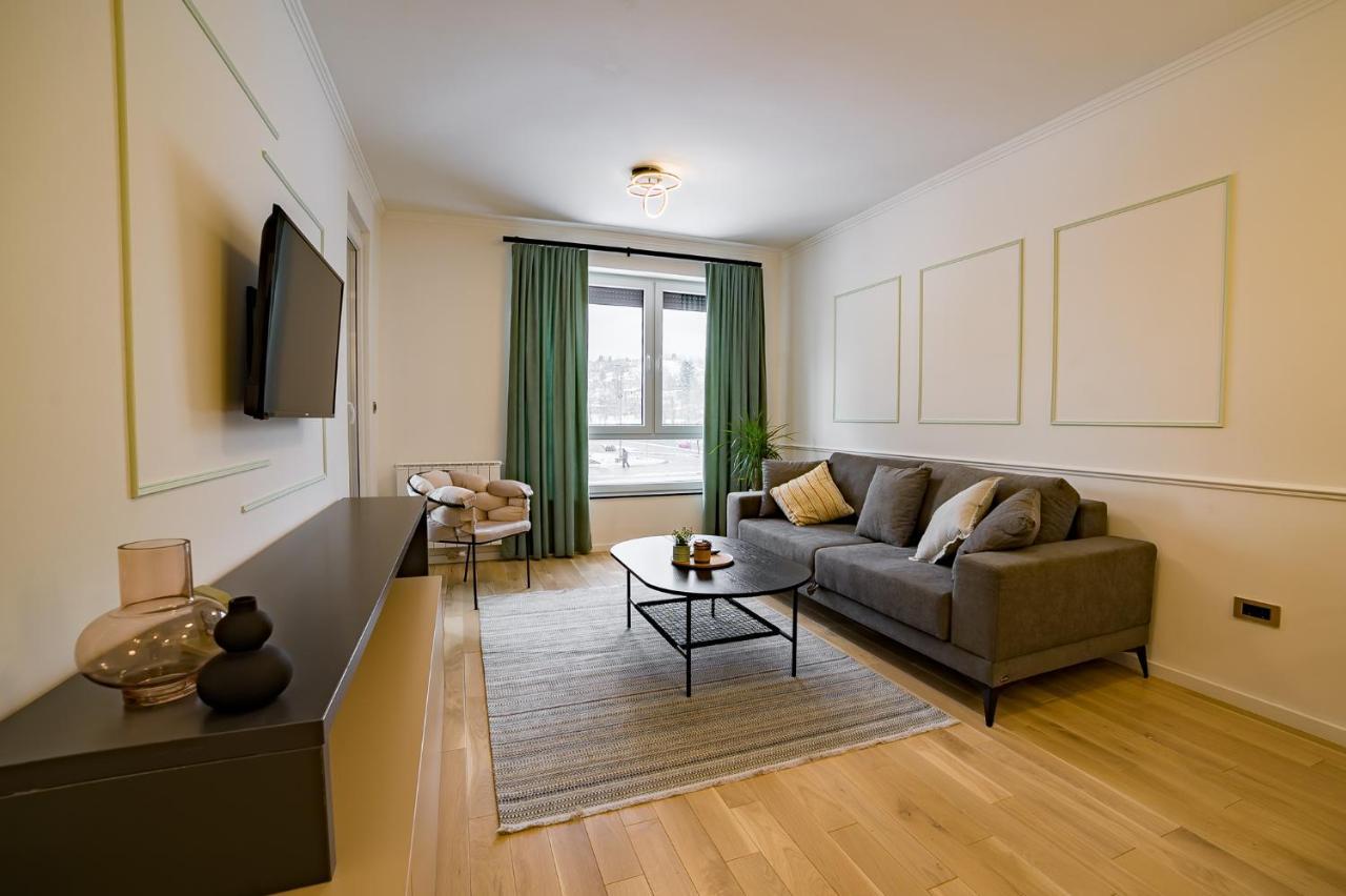 Apartman Epilux Тузла Экстерьер фото